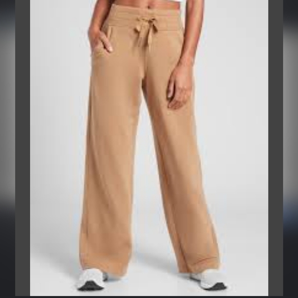 Athleta Pants - Athleta Balance Pant wide leg gold sz LP
